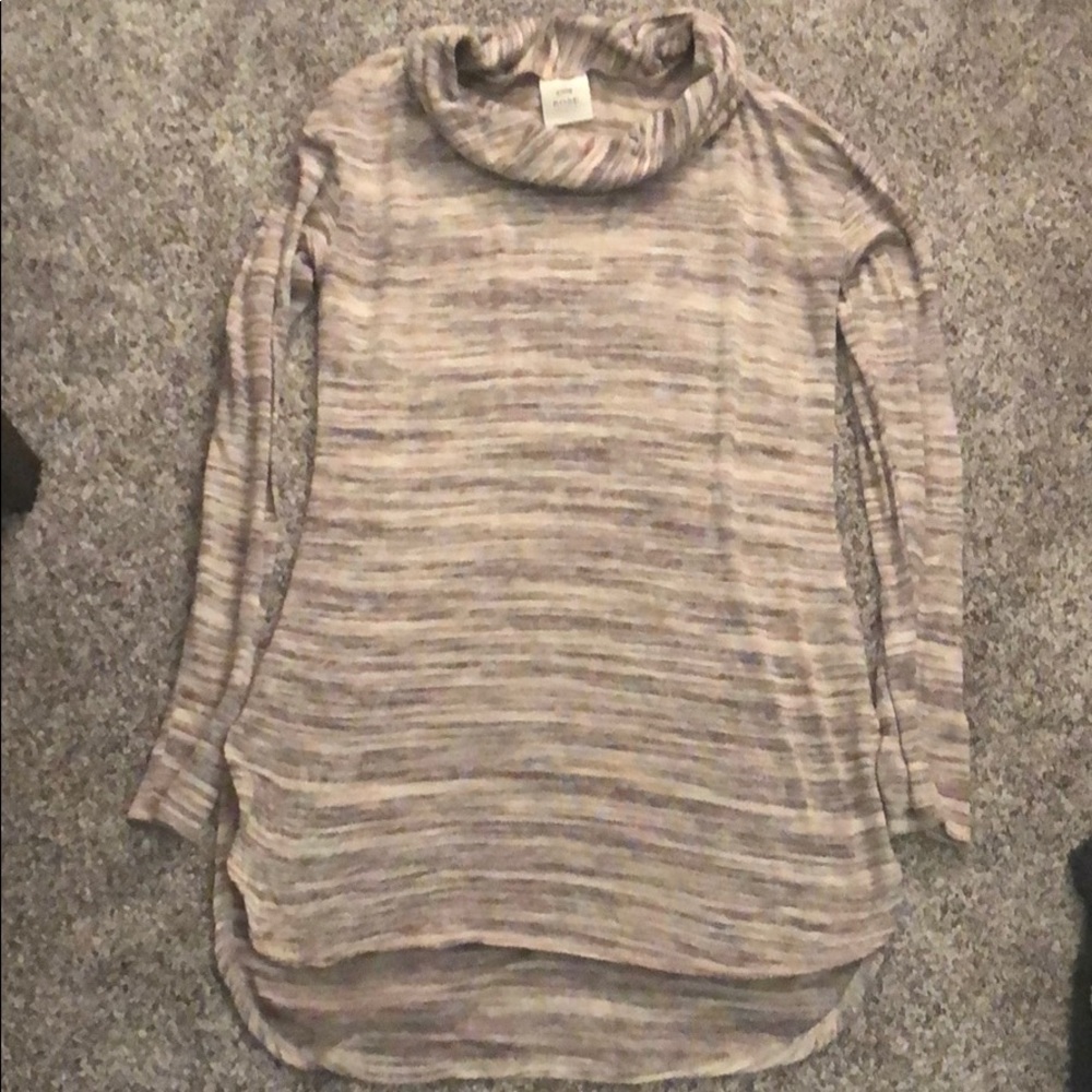 🍾 soft long sleeve cowl neck sweater